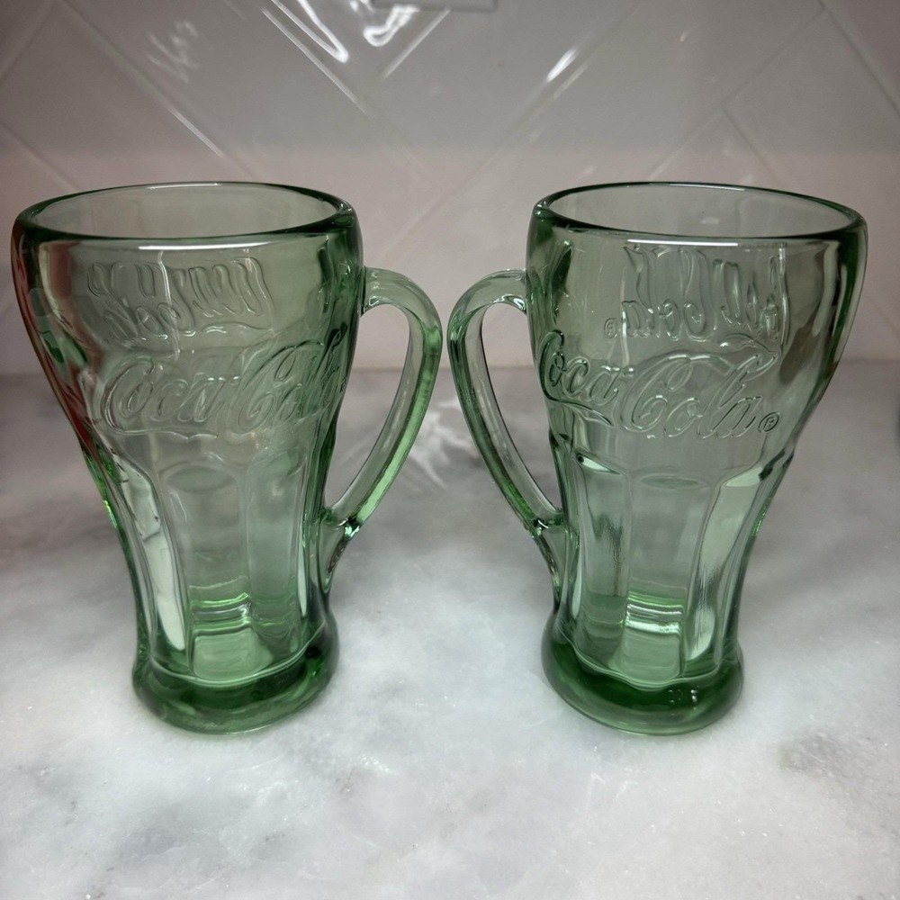 Vintage Coca-Cola Collectible Lot Glasses Mugs Puzzle Tin Lunch Box Plush - Picture 4 of 8